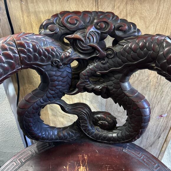 Late 19th century Chinese dragon carved armchair with medallion back 27"L x 21"W - Picture 6 of 12
